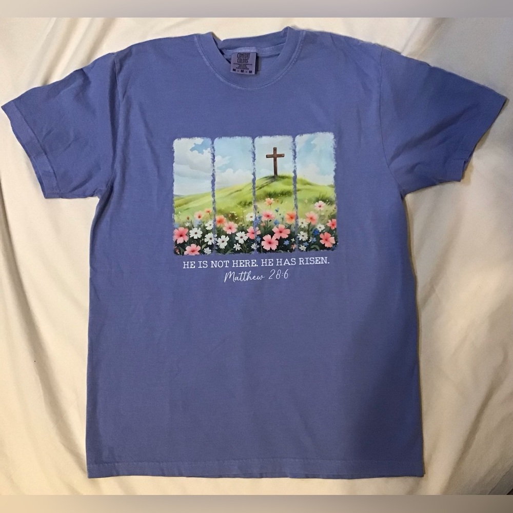 Comfort Colors NWOT Easter T-Shirt